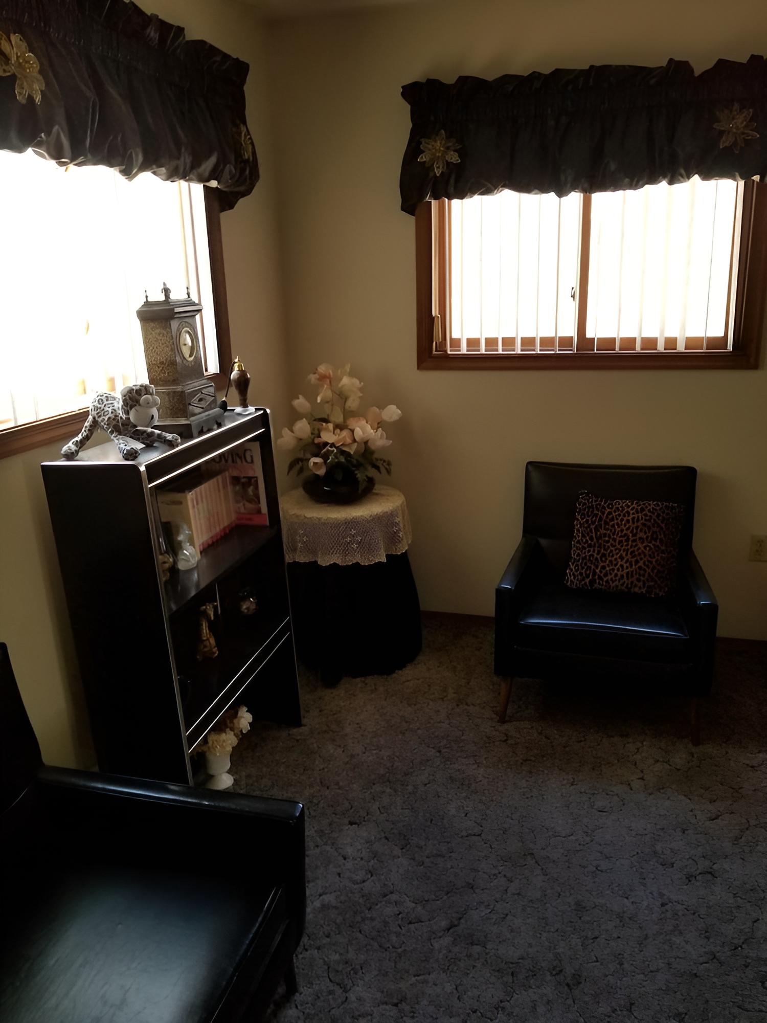 Poconos Exquisite Home - Property Image 6