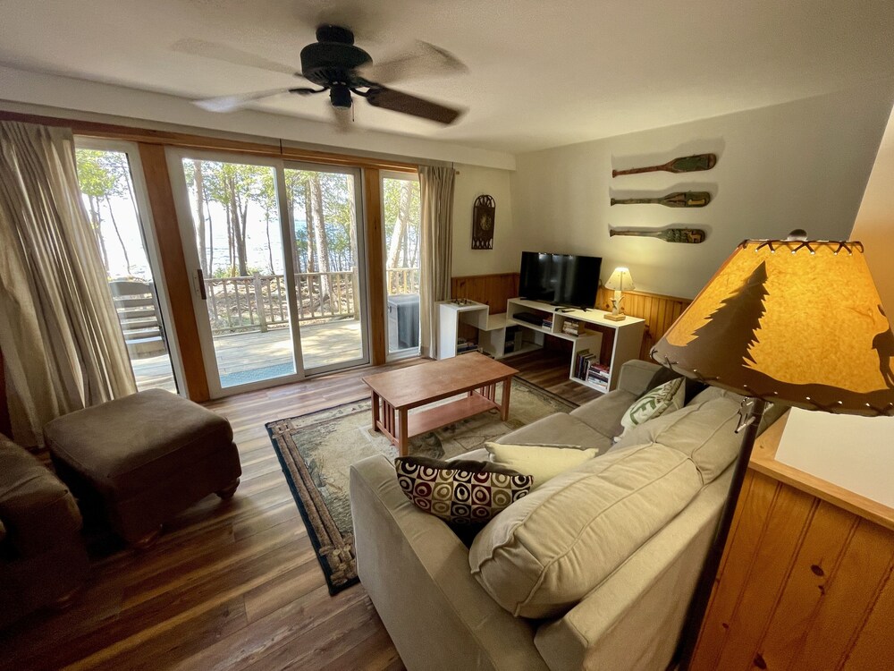 Waterfront Cottage Moosehead Lake