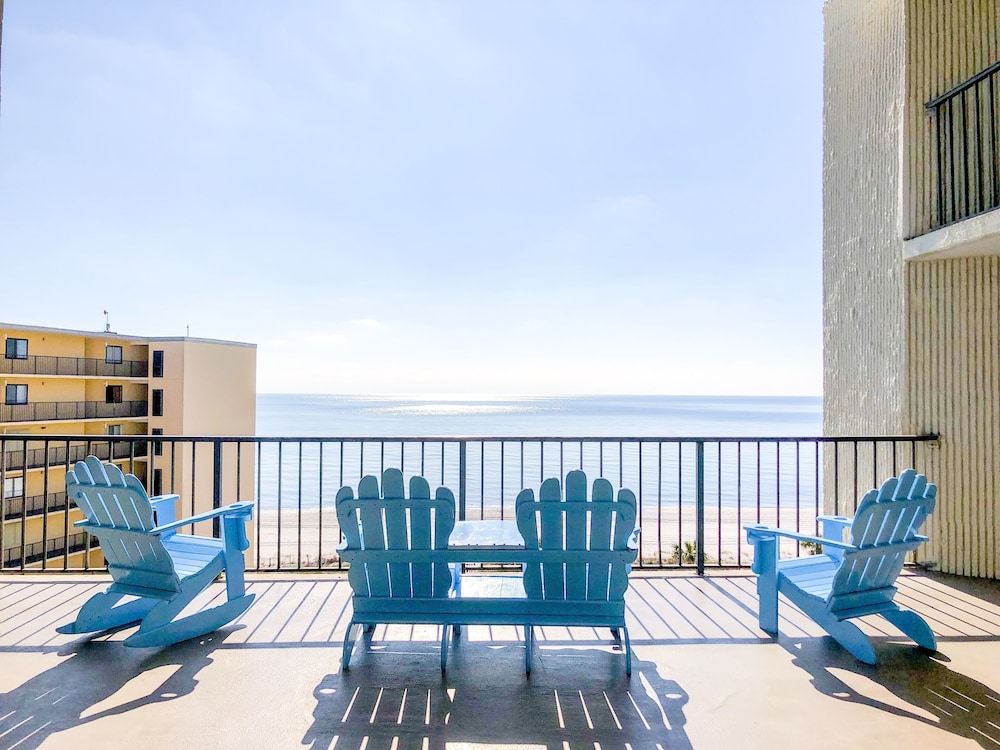 Top of The Gulf Resort by FunQuest VR view 3