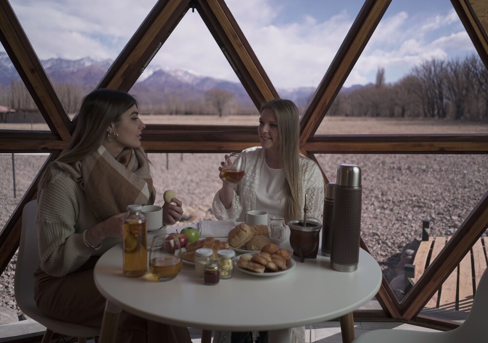 Cinco Cumbres luxury Camp & Eco Lodge