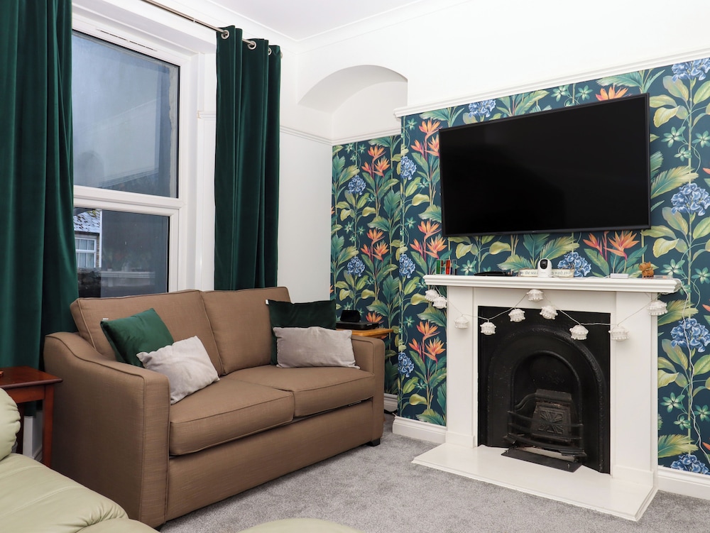 Flat 2