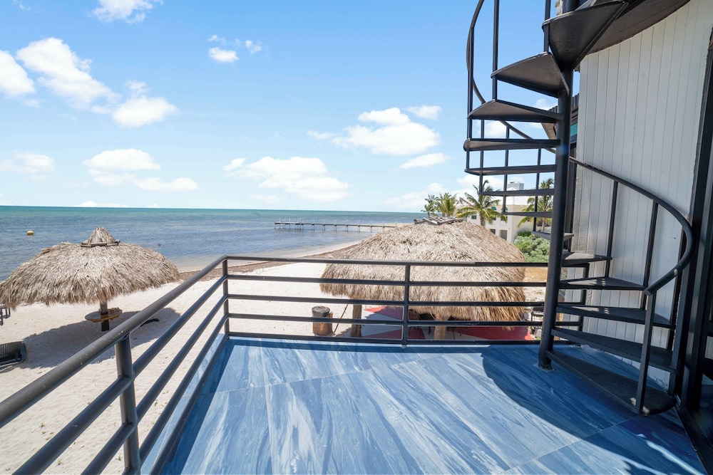 Barnacle Resort