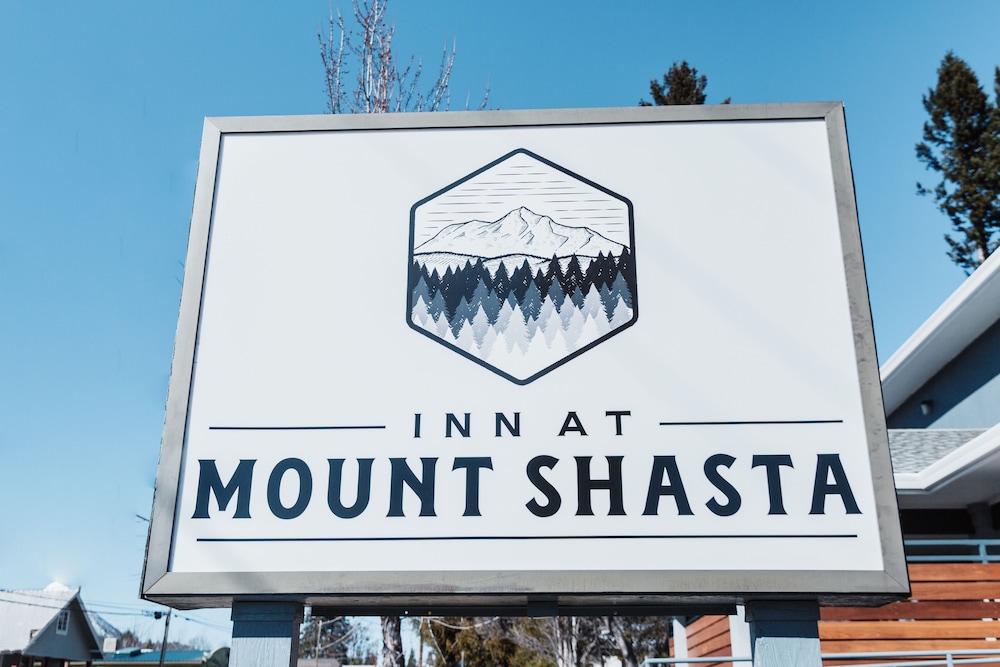 Inn at Mount Shasta