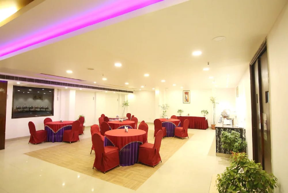 Meetings & Events