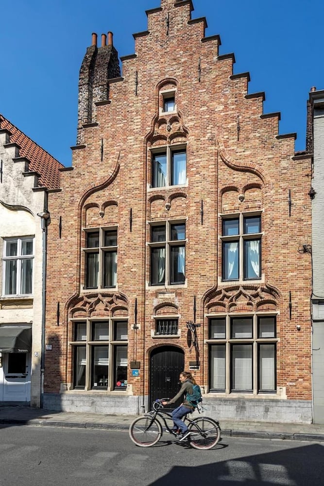 Guesthouse Maison le Dragon