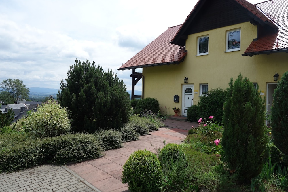 Photo 31
