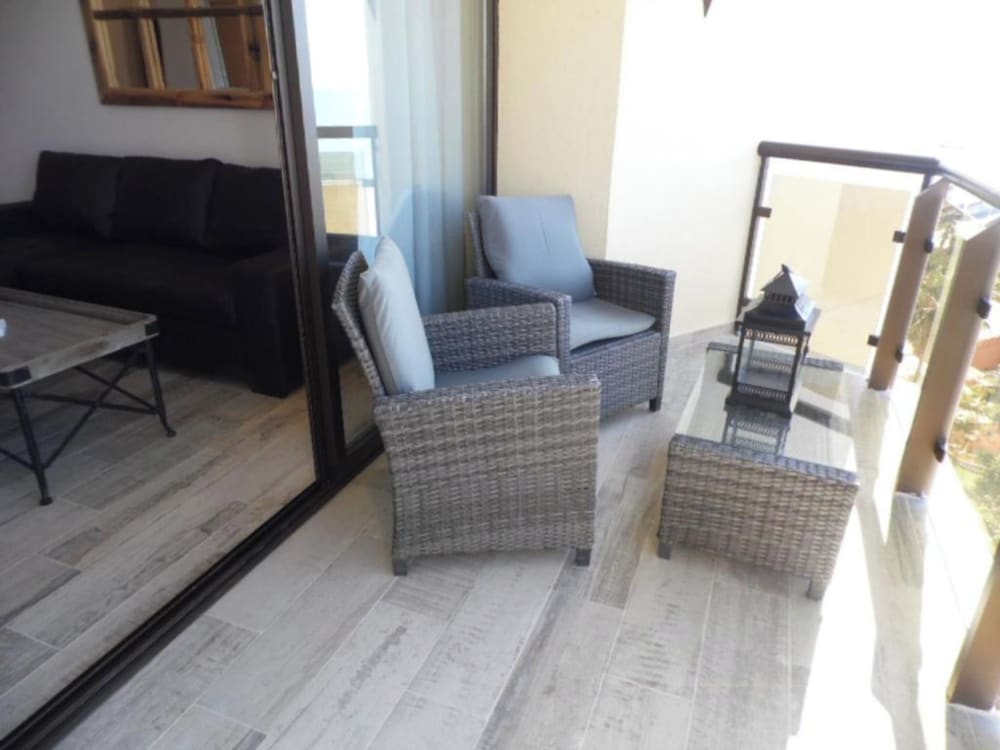 Apartamentos Puerto Marina