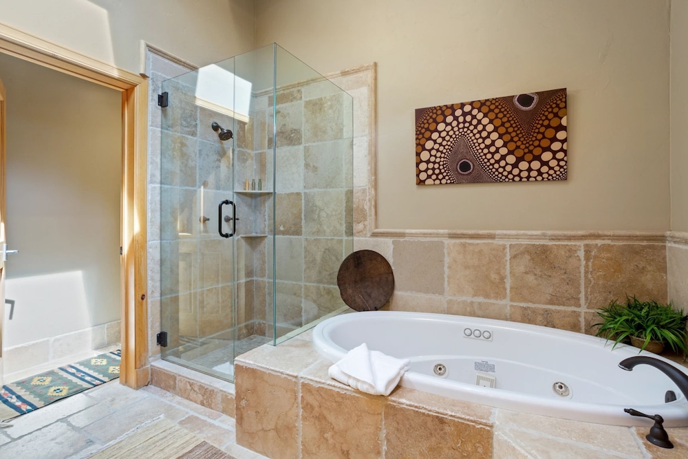 Trail's End Lodge at Deer Valley Resort - Four Bedroom Residence with Spa #12 4 Condo