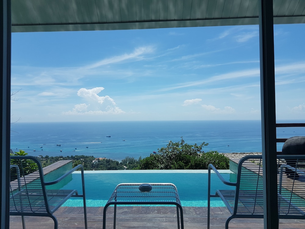 Naroua Villas