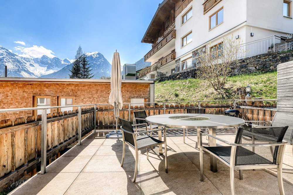Ferienwohnung Zentral mit Panorama-sonnenterrasse