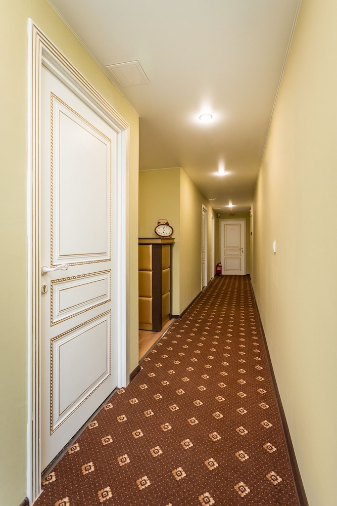 Laluna Hotel
