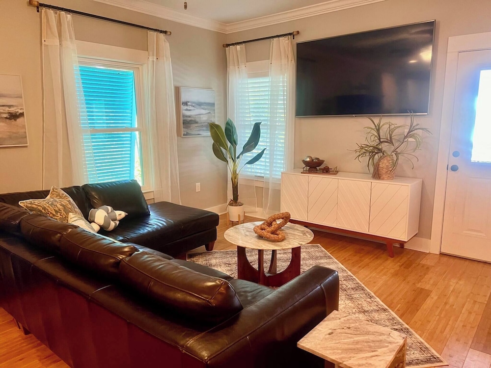 4005 Rookery 3 Sea Story With 2 Pools Beach Access and Lots of Beach Amenities