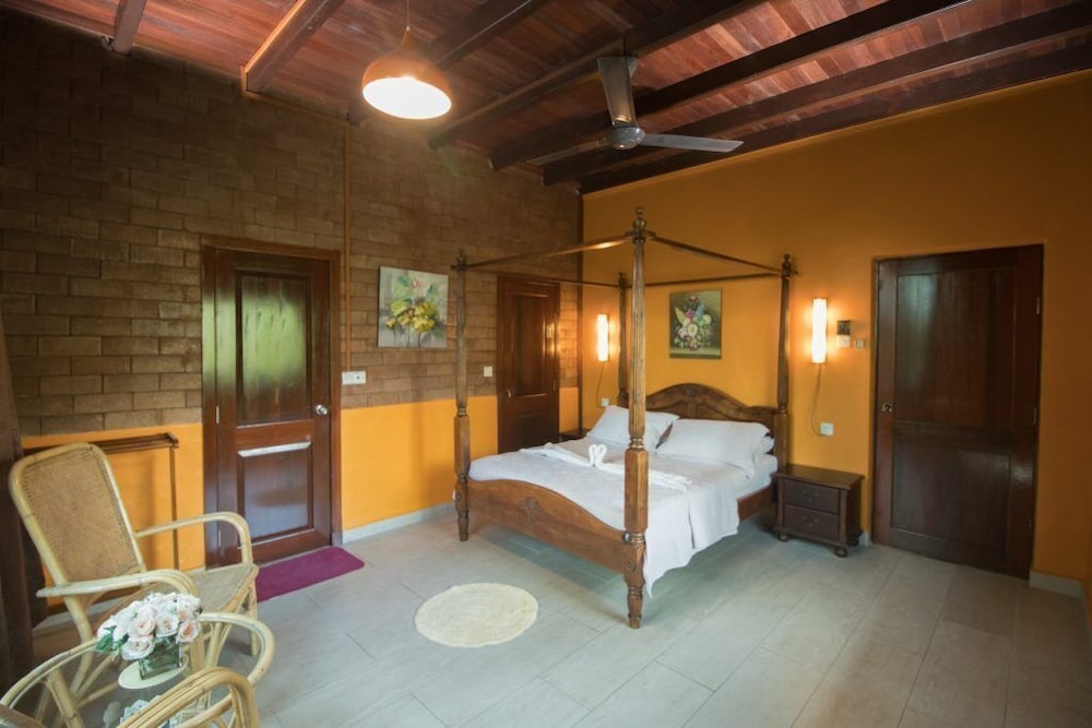 De Serenity - Exclusive Jungle Retreat