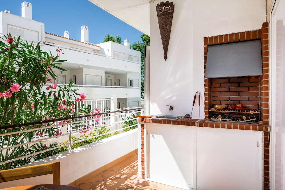 Santa Luzia Residence by MarsAlgarve