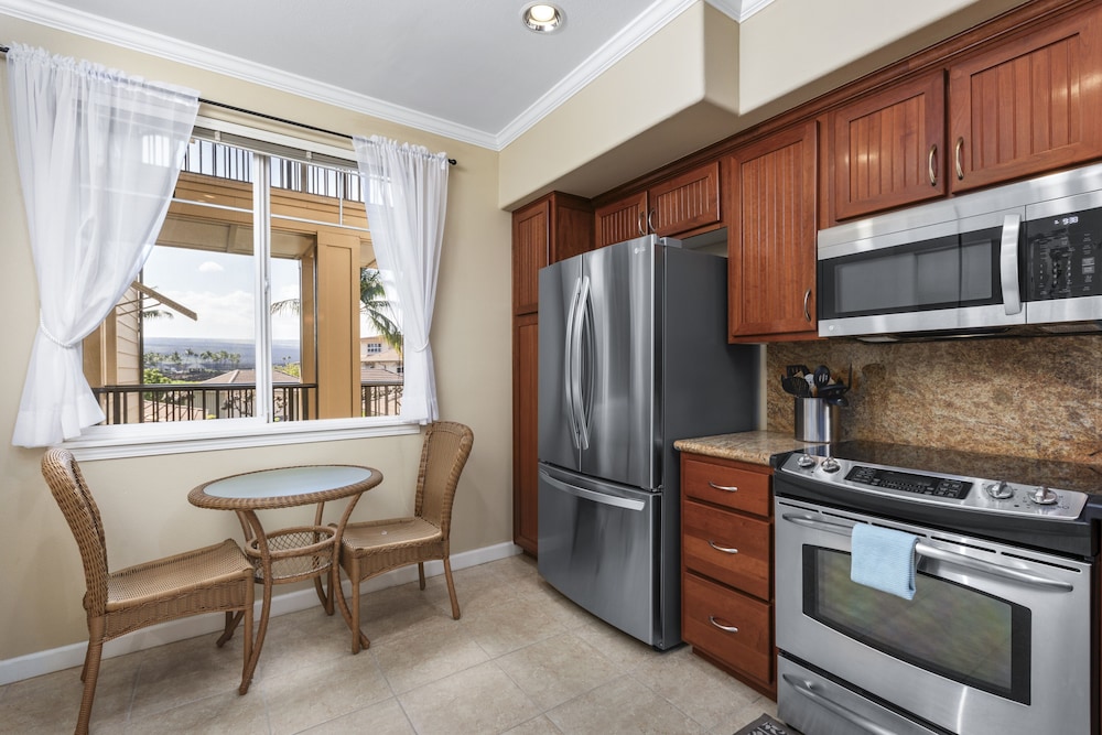 Waikoloa Beach Villas #o23 2 Bedroom Condo
