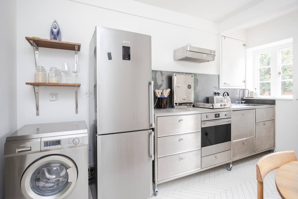 Stylish and Unique 1 Bedroom Flat in Shoreditch