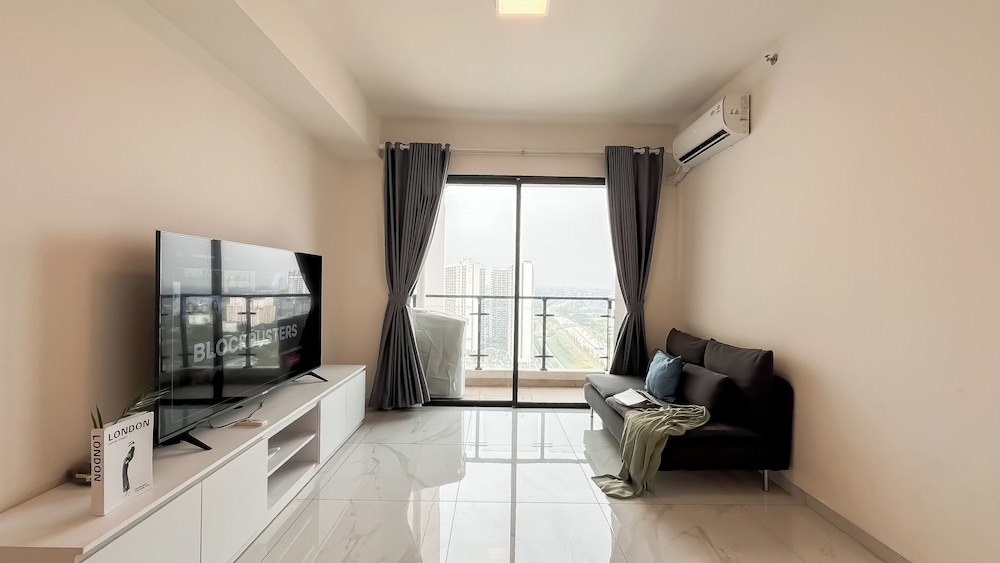 Cozy 2Br With Extra Room At Sky House Bsd Apartment