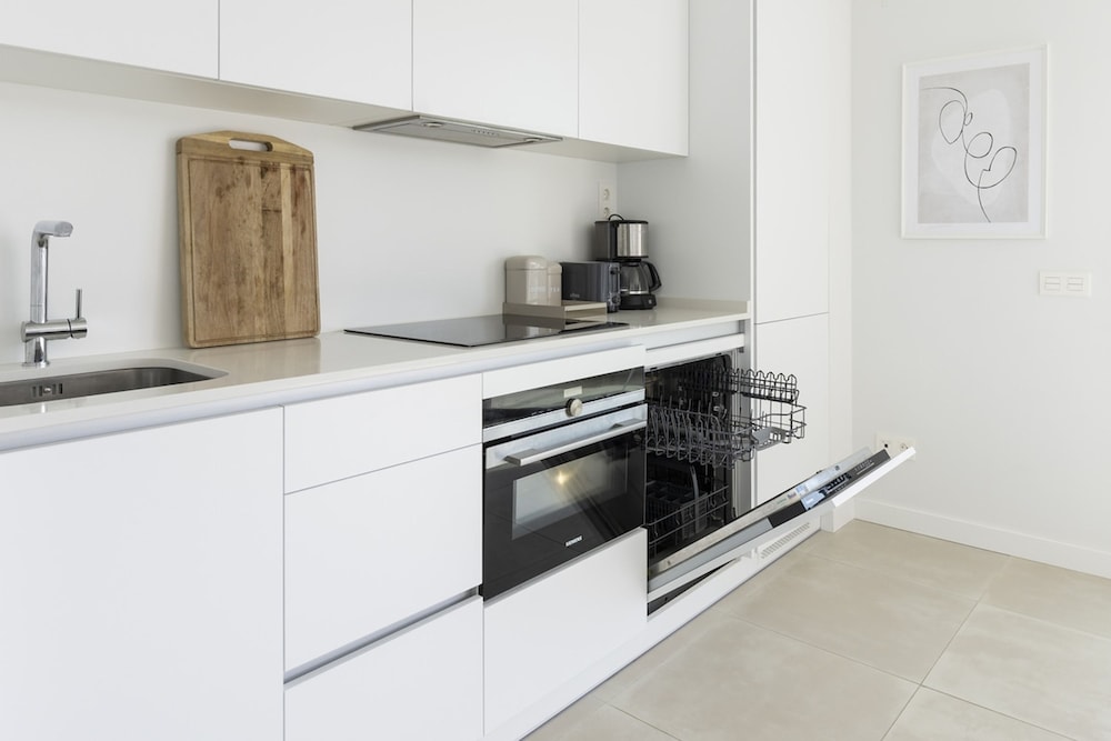 Elegant Luxury Suite With Terrace in Higueron