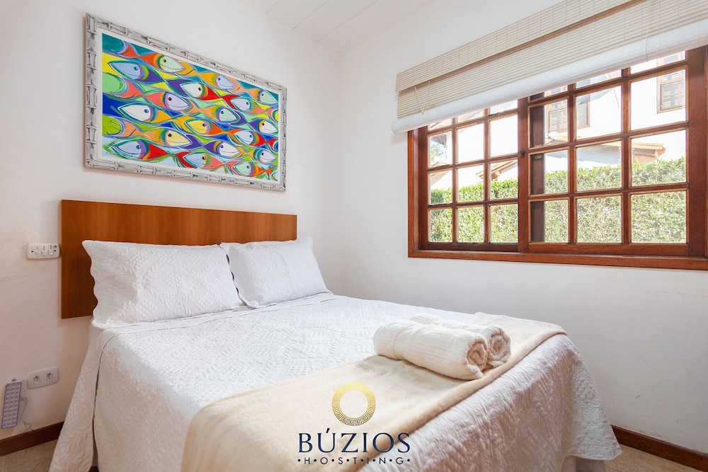 Bz03 Casa 4 suítes e área gourmet priv