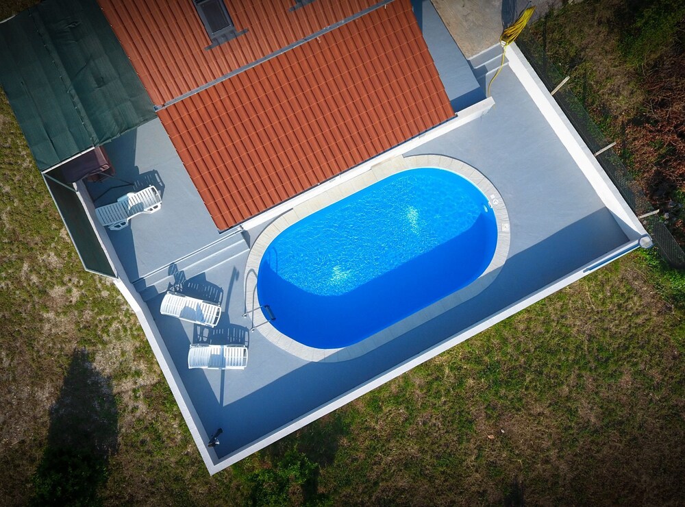Villa Baras Garden - House With Pool