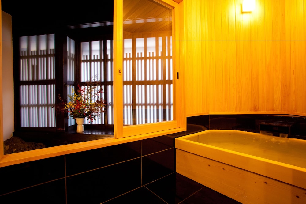 Campton Kyoto Nishijin 9 Arima 10