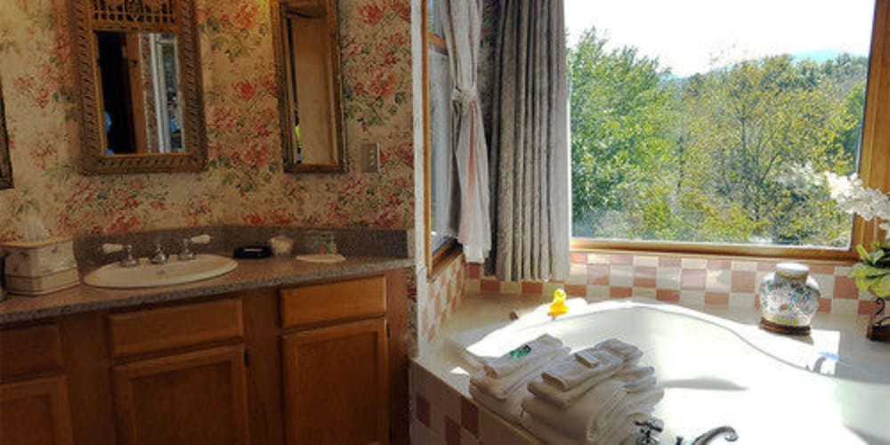 Innisfree Boutique Inn By-The-Lake