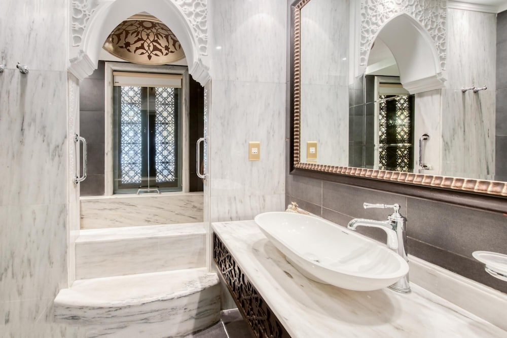 Majestic Resort Villa w Private Pool on The Palm