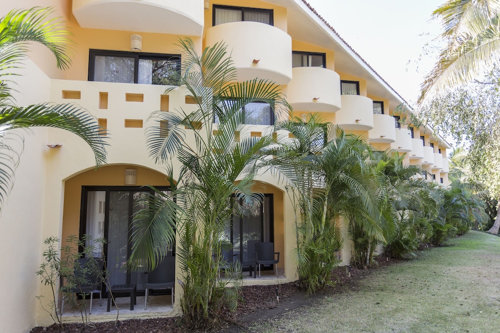 Grand Palladium Vallarta Resort  Spa - All Inclusive - Property Image 168