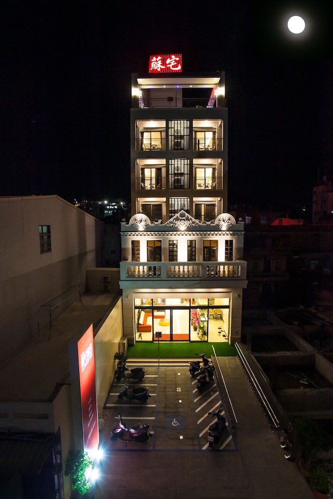 Su's Traveller Abode