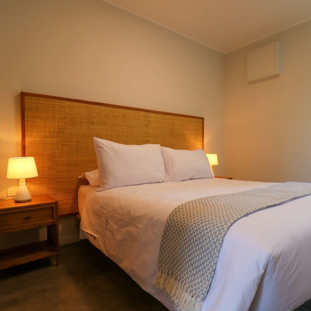 w Modern 4BR Villa With Private Pool in Paracas