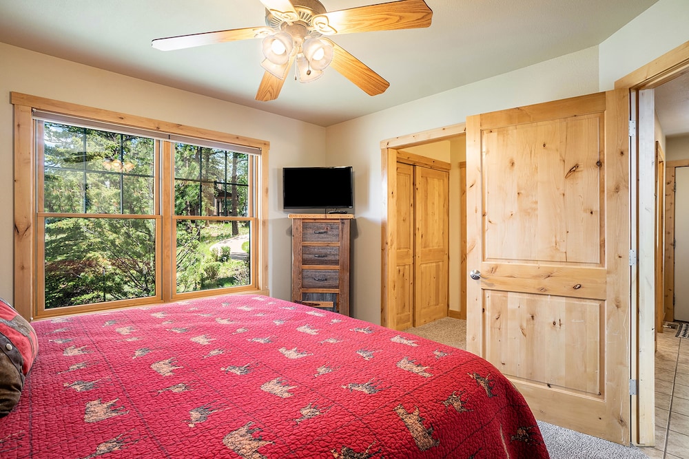 Cozy Solitude Cabins - Estes Park CO