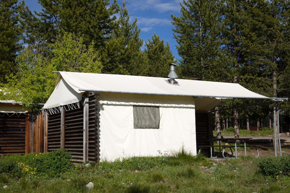 Colter Bay Village