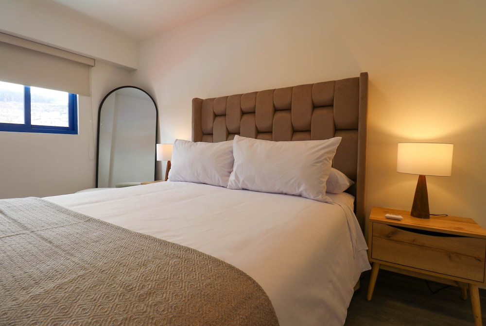 w Stunning 1BR w Great Balcony in Cusco