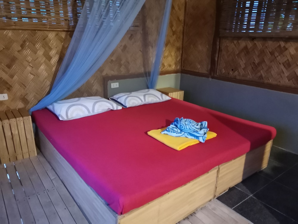 Tapik Beach Park Guest House