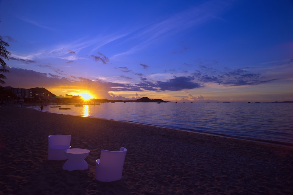 Baan Bophut Beach Hotel Samui