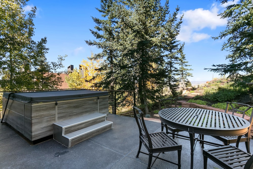 10 - Three Bedroom with Spa Stag Lodge 3 Condo