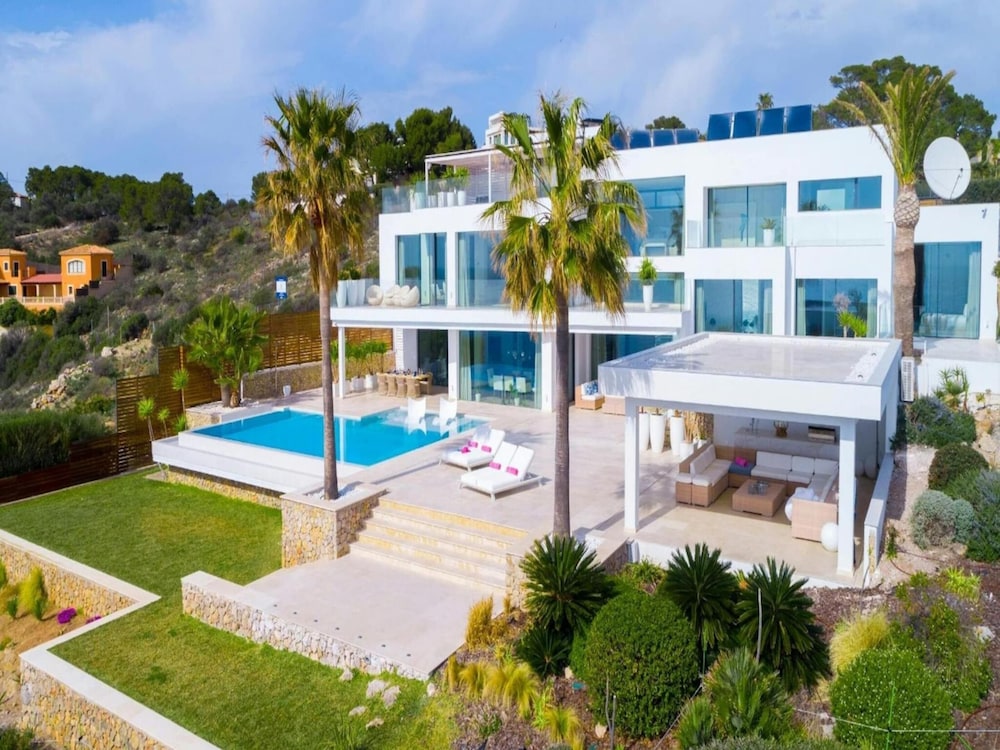 Holiday Home With Complimentary Activities