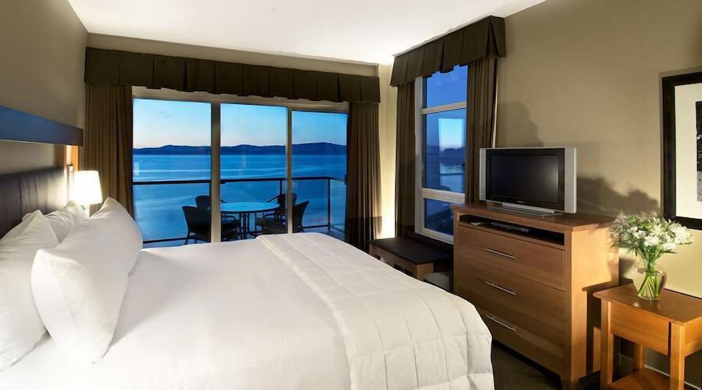 Parksville Vacations - THE Beach Club Resort - Property Image 19