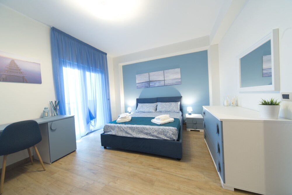Slow Chic Apartment b&b policlinico view 2