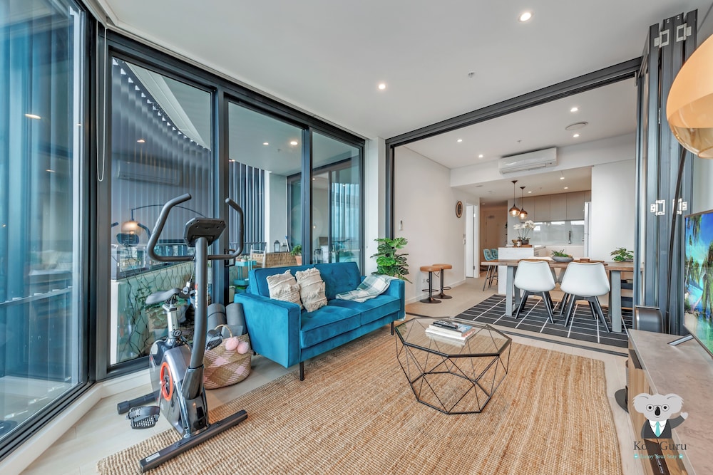 Kozyguru | Wentworth Point | 2 Beds Stylish Apt