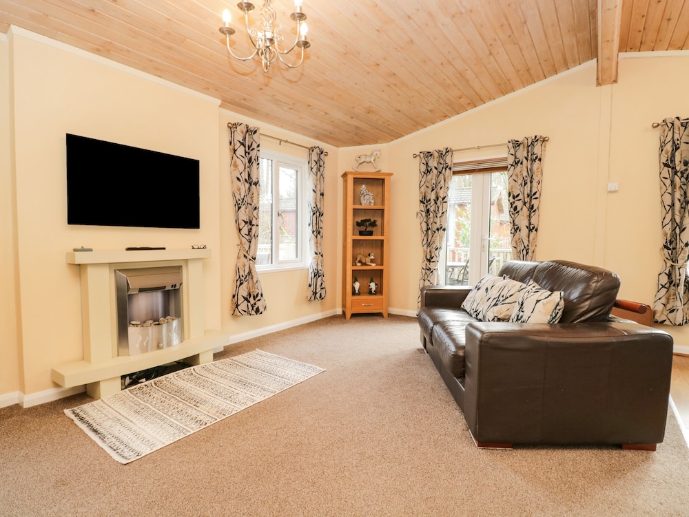 Damson Lodge