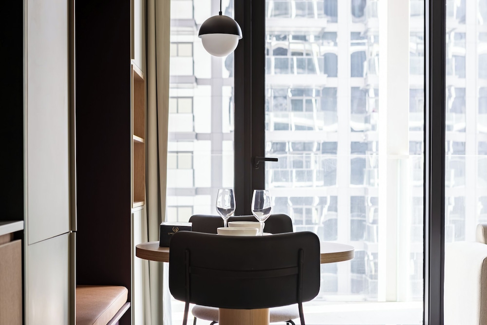 SIMPLY COMFORT Upside Living Business Bay Stunning Panoramic Burj Cityline Views
