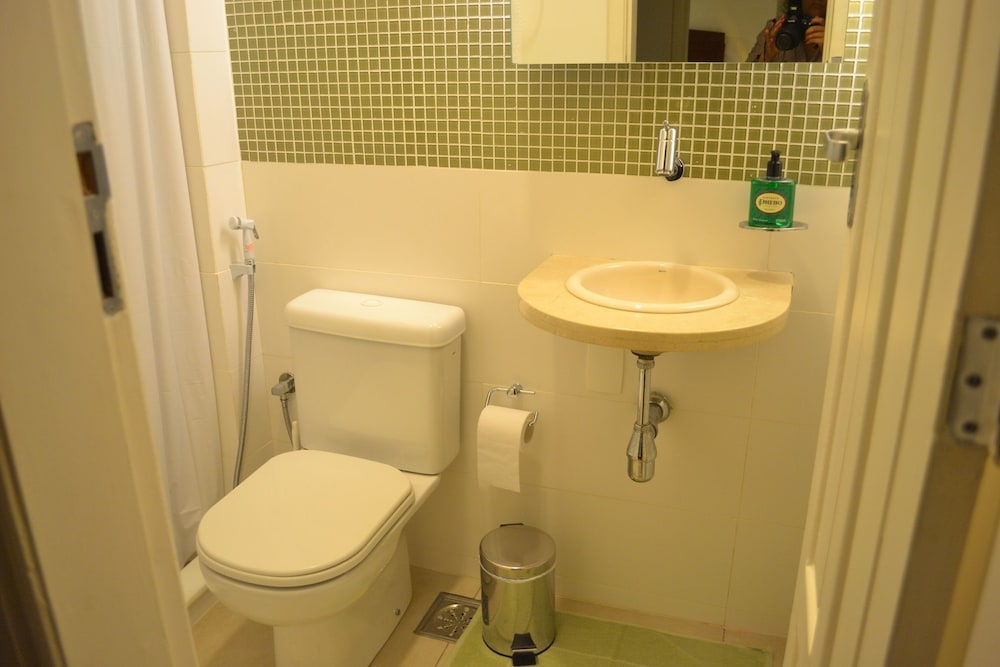 Casa Amarela Guest House - ZONA SUL