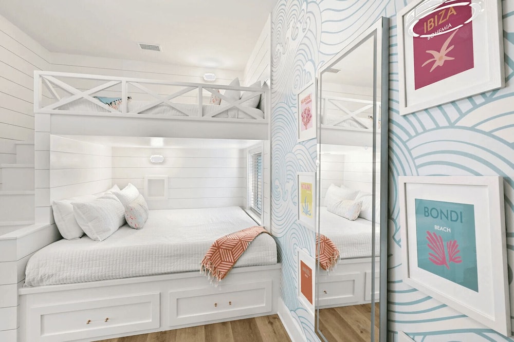 30A Shady Palms by Avantstay Boat-friendly w/ Heated Pool