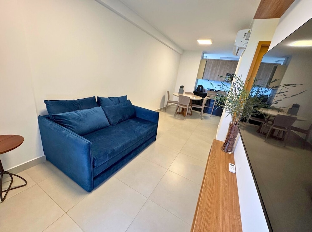 Studio Design 3 Apt 902