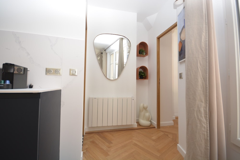 Reva Suites