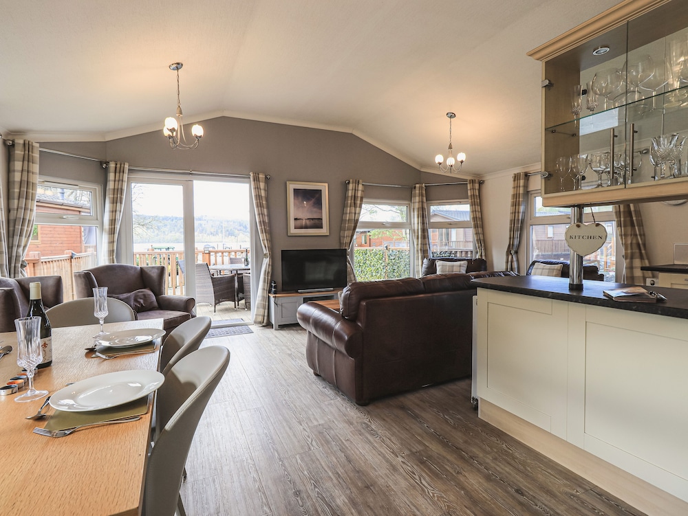 Sunny Brow Lodge