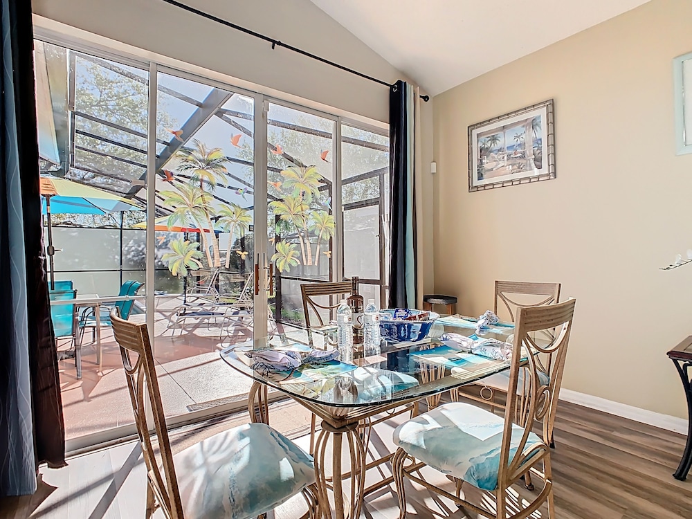 Family Villa w Pool Gameroom-low September Rates