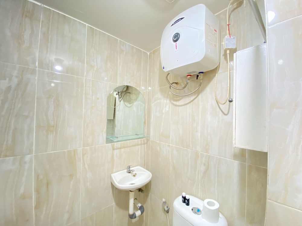Homey Studio Furnished At Grand Asia Afrika Apartment view 2