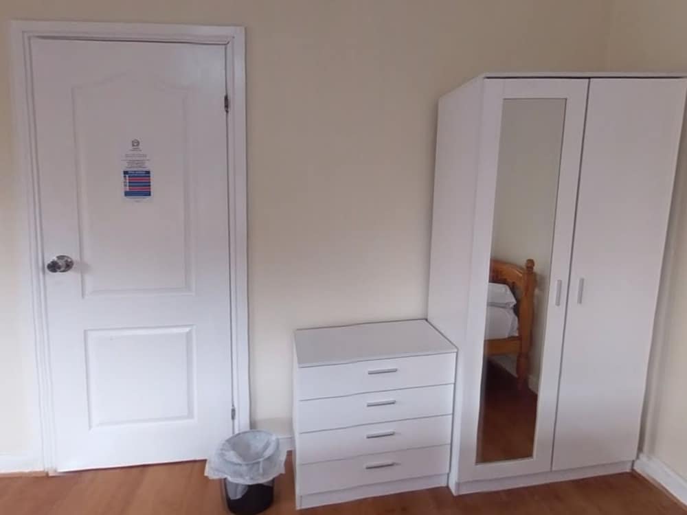 Jaylets Budget Leicester